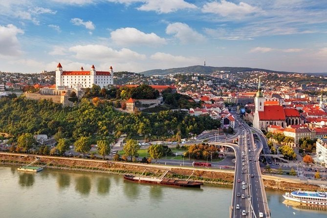 Bratislava walk tour with bonuses and castle 3 + Tip, kids free - Discovering Hviezdoslavovo Námestie and Slovak Heritage