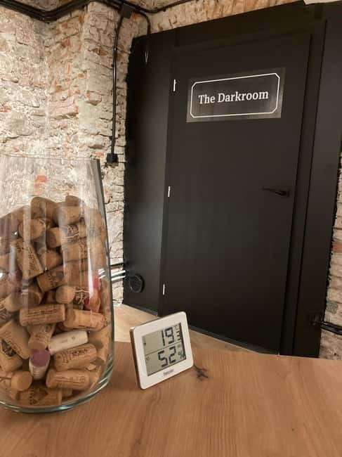 Bratislava: Wine Tasting Experience in the Dark - The Selection of Slovak Wines from Small Wineries