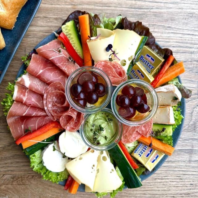 Braunschweig's Mystery Morning: Breakfast & Escape Game - Key Points