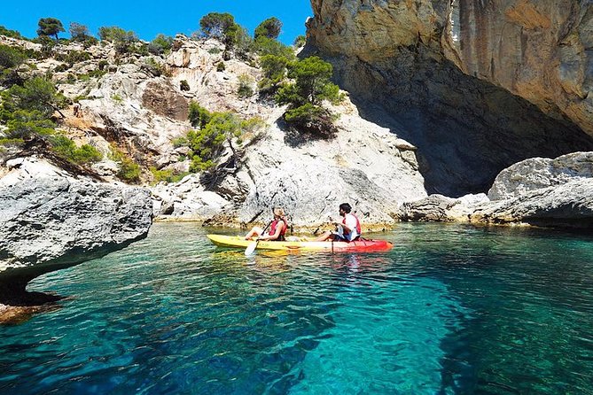 Breathtaking guided Kayak tour from Sant Elm the bay of Cala en Tió - Reviews and Insights from Past Participants