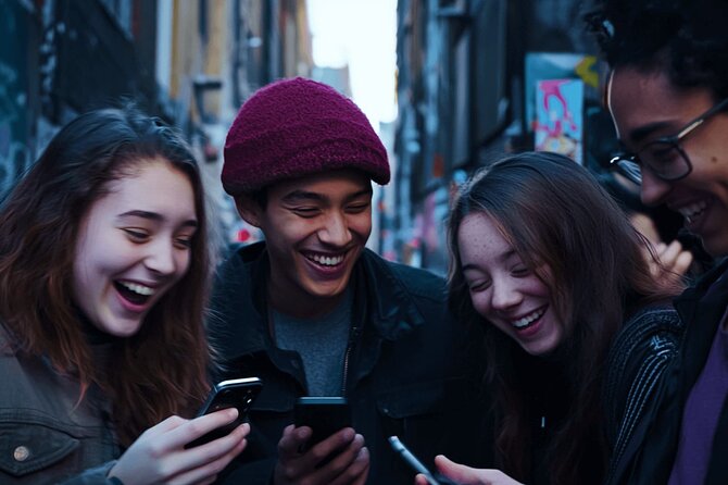 Bremen Interactive City Tour - The Glockenspiel House and Bremen’s Explorers