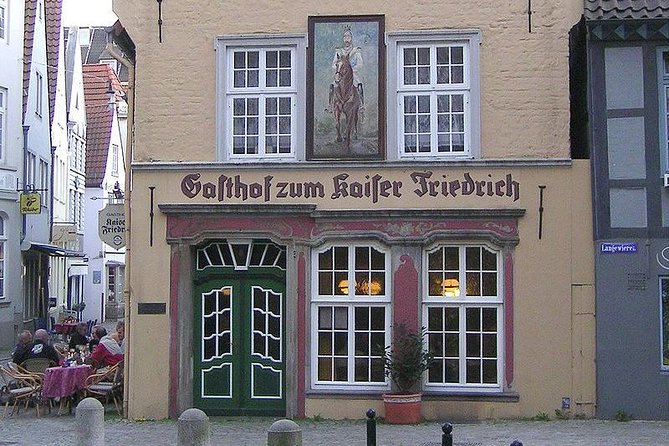 Bremen - Private Historic Walking Tour - Practical Details: Booking, Group Size, and Accessibility