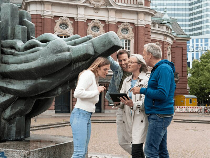 Bremen Schwachhausen: Crime Mystery Tour - Discover the Setting of Schwachhausen in Bremen