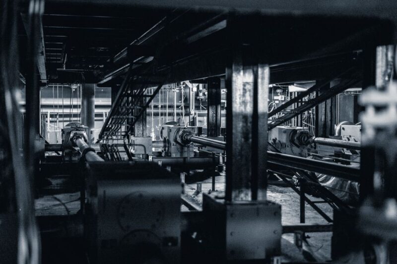 Bremen: Underworld Tour with the Cellar of the Theatre - The Significance of Bremen’s Underground Cellars and Tunnels