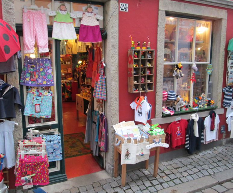 Bremen: Walking Tour of Historic Schnoor District - The Guide’s Approach and Guest Experience