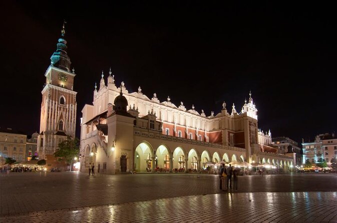 Brewery Dinner -center of Krakow - Authentic Brewery Dinner in Krakow’s City Center