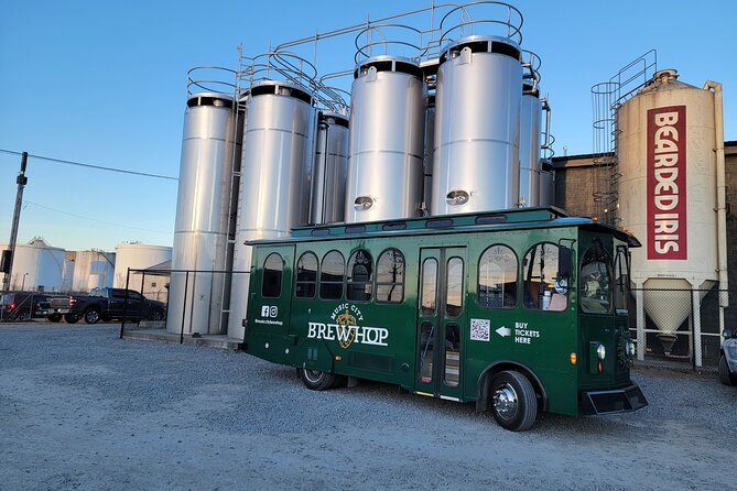 Brewery Hop-On Hop-Off Trolley Tour of Nashville - The Role of the Guides and Drivers