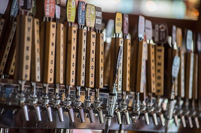 Brews n' Views - Private Tour - All-Inclusive Beers and Private Transport