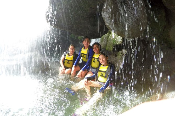 Bridge of God and Hacienda Gómez Tour - Exploring Tamasopos Seven Waterfalls and Pools