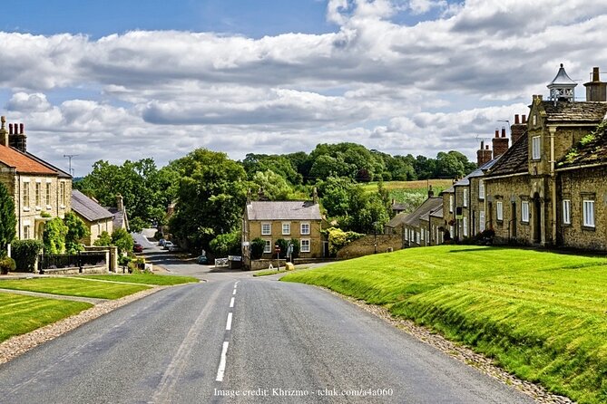 Bridgerton-Themed Castle Howard: Private Day Trip from York - The Private Driver Guide and Personalized Experience