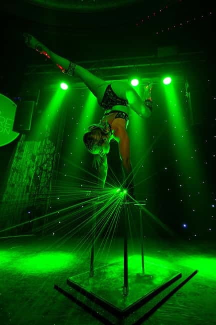 Brighton: Cabaret Carousel Show Ticket - The Ideal Audience for Brightons Cabaret Carousel Show