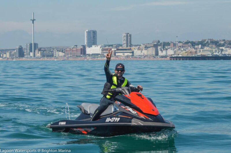 Brighton: Jetski Ride - Logistics: Meeting, Duration, and Group Size