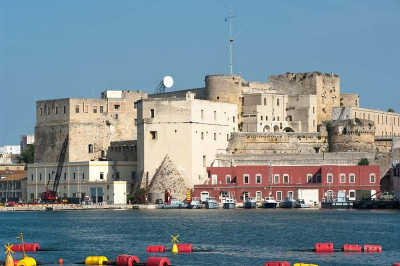 Brindisi: Brindisi Bay Boat Tour - Visiting Brindisis Most Important Port Monuments
