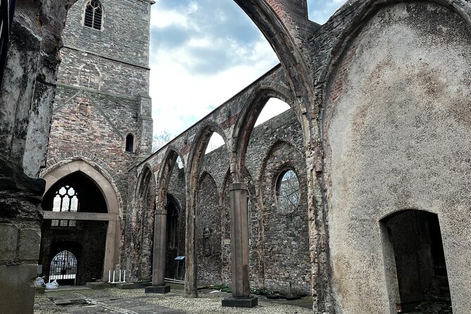 Bristol Harbourside Self-Guided Walking Tour - Pero’s Bridge and the Legend Behind the Horns