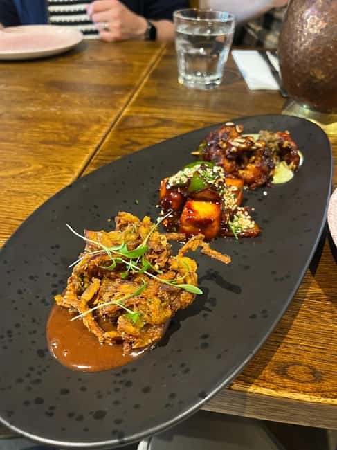 Bristol Old City Food & Drink Tour - A Mix of Tastes: Burgers, Bhajis, and Cake