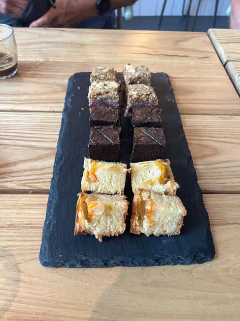 Bristol Old City Food & Drink Tour - The Final Stop at The Wellhead for Cocktails