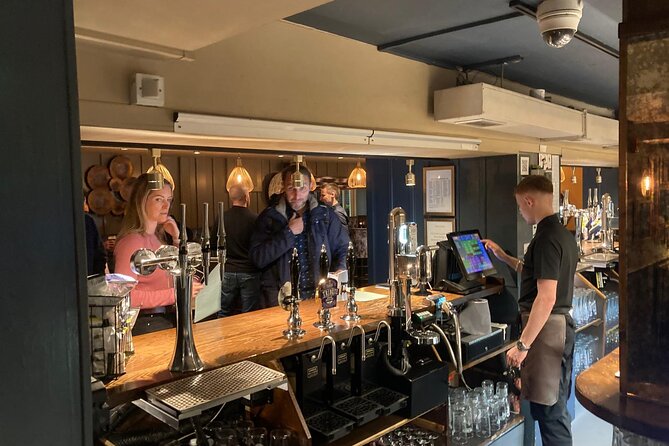 Bristol private pub hopping and sightseeing with local guide - Practical Aspects and Tour Pacing