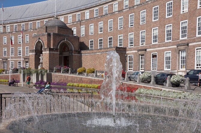 Bristol Quest: Self Guided City Walk & Immersive Treasure Hunt - Discovering Hidden Corners and Local Stories