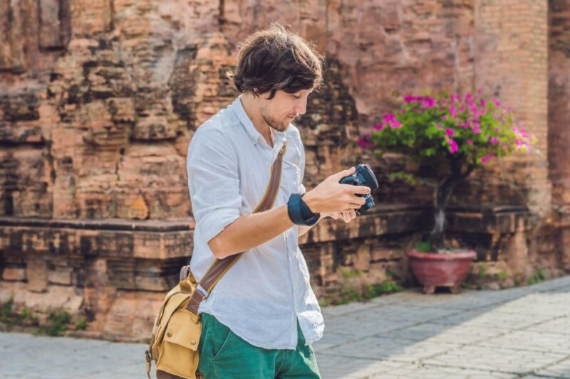 Bristols Heritage and Suspension Bridge: Private Tour - Discover Bristol’s Civic Heart at Victoria Square