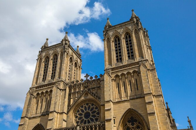Bristols Historic Highlights: A Timeless Journey Private Tour - Key Points