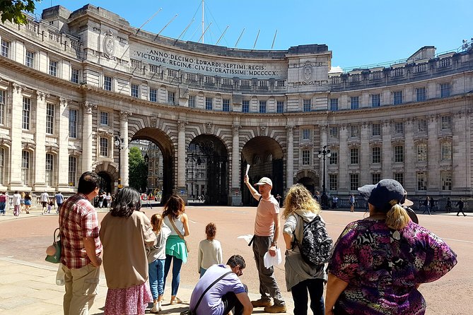 British Royal 3 Hour Walking Tour! - Discovering Trafalgar Square and Nelson’s Column