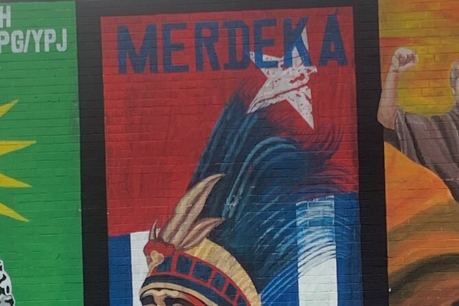 Brits -loyalist -Provos-terror Private Belfast Taxi Tour - The Belfast Peace Walls and Their Symbolism