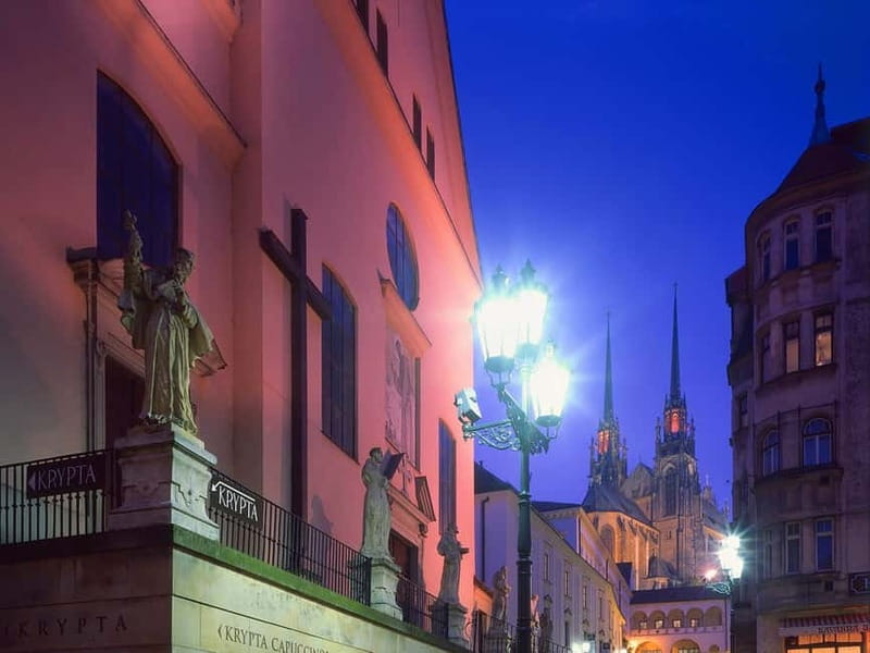 Brno: Historic Downtown Walking Tour - The Role of the Guides and Their Storytelling