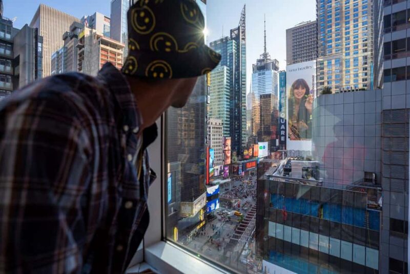 Broadway Backstage: From Times Square to Studio - Key Points