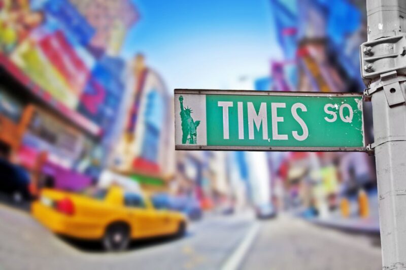Broadway Theatre District Tour - Explore the Heart of Broadway with a Skilled Industry Guide