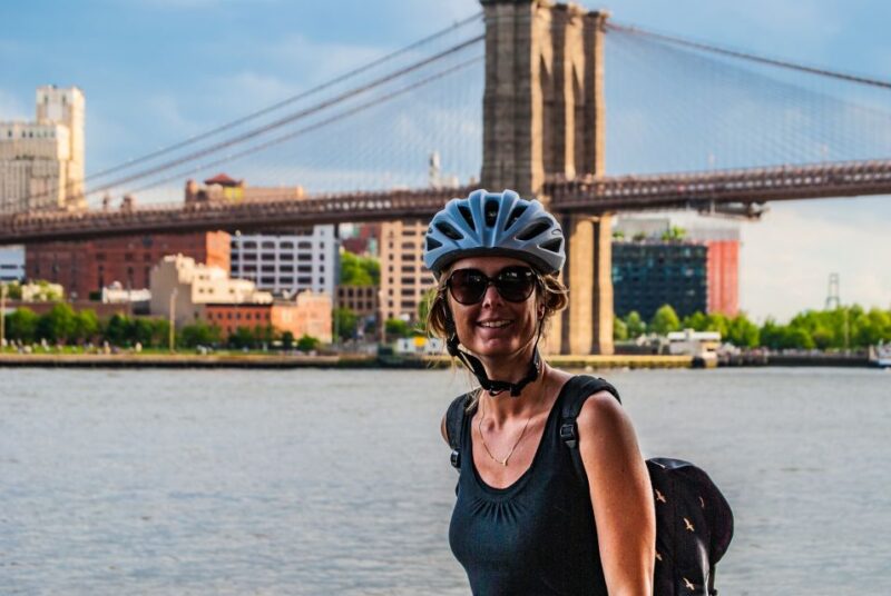 Brooklyn: 2-Hour Manhattan & Brooklyn Bridges Bike Tour - Crossing the Brooklyn Bridge for Iconic Views