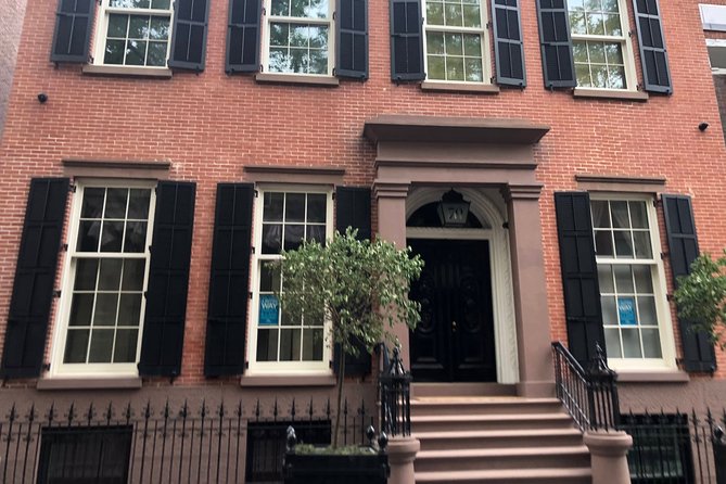 Brooklyn Heights: A Self-Guided Tour from the Promenade to Truman Capote's house - Visiting the Brooklyn Historical Society