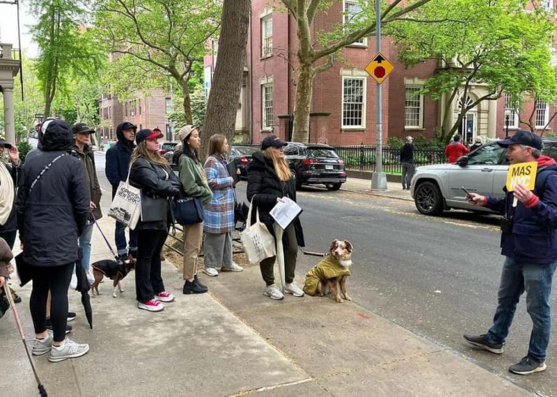 Brooklyn Heights: New York City's First Suburb - The Experience with McNeil Tours