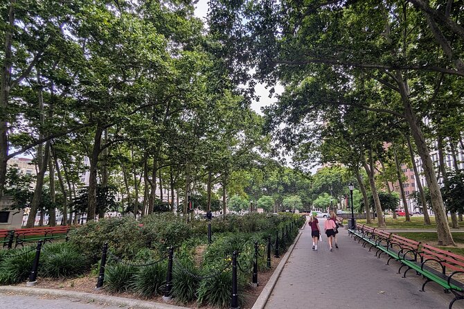 Brooklyn Scavenger Hunt Walking Tour and Game - Booking and Cancellation Flexibility