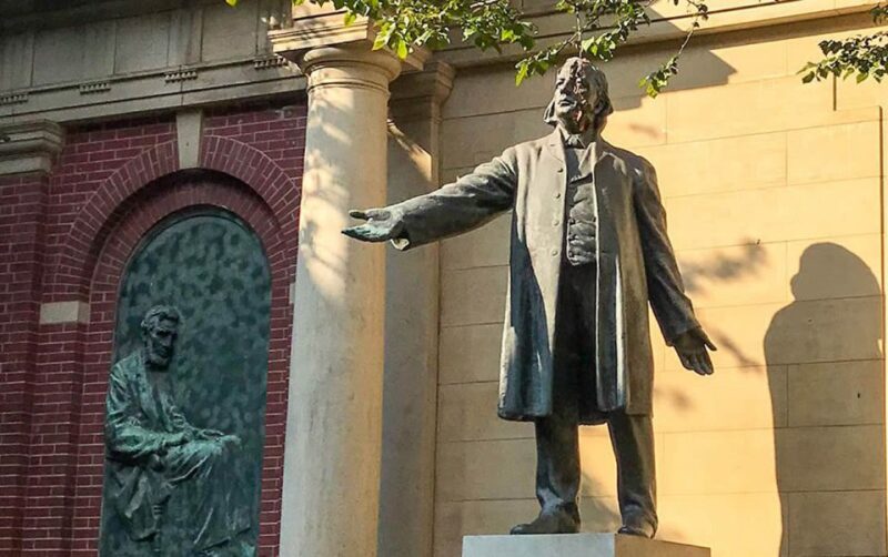 Brooklyn: The Bridge, DUMBO, & Brooklyn Heights Best of Tour - Practical Details and Tour Logistics