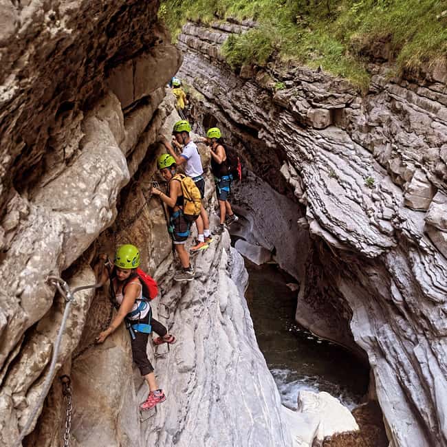 Broto: Ordesa National Park Sorrosal Via Ferrata Tour with a local guide - Discover the Sorrosal Via Ferrata with a Local Guide in Broto