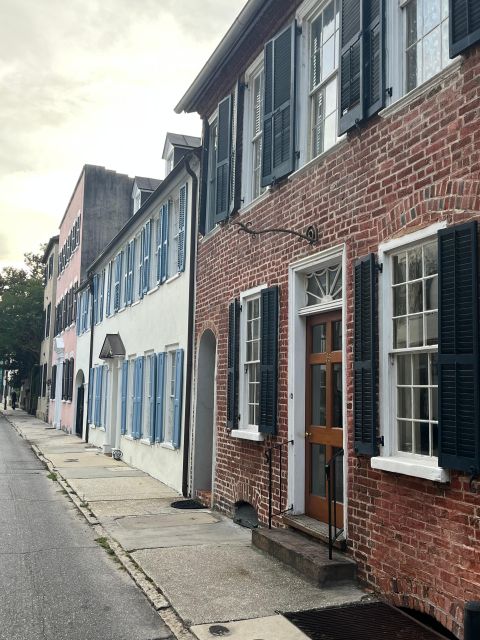 Bruce Knows Charleston Walking Tour - Comparing This Tour to Other Charleston Experiences