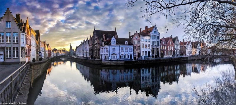 Bruges: 1.5-Hour Dark Side of Bruges Private Tour - Explore the Hidden Corners of Medieval Bruges in Just 1.5 Hours