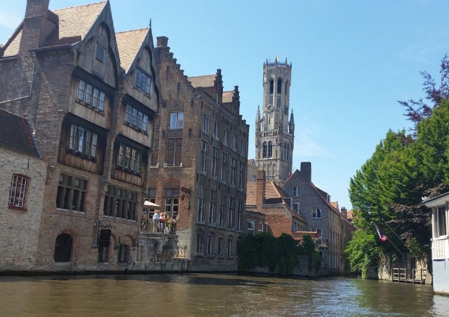 Bruges: 2.5-Hr Walking Tour from train station to Markt - Recommendations and Local Tips from Guides