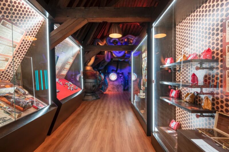 Bruges: Choco-Story Museum with Audio Guide and Tastings - The Audio Guide and Multilingual Support