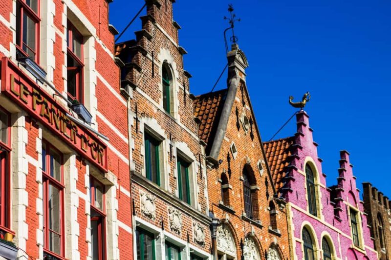 Bruges Day Trip from Paris &Historium VR - Small Group Tour - Meeting Point and Practical Details