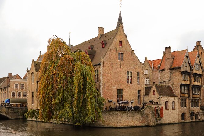 Bruges Guided Day Trip with Canal Cruise Option and Hotel Pickup - The Heart of Bruges: The Markt Square and Belfry Tower