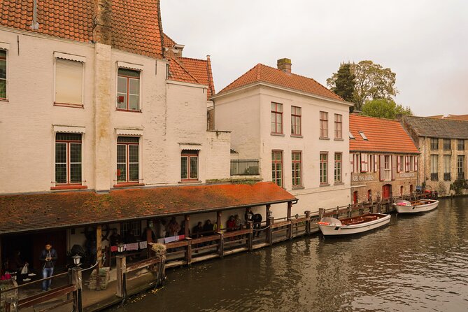 Bruges Guided Day Trip with Canal Cruise Option and Hotel Pickup - Artistic Treasures at Onze-Lieve-Vrouwekerk