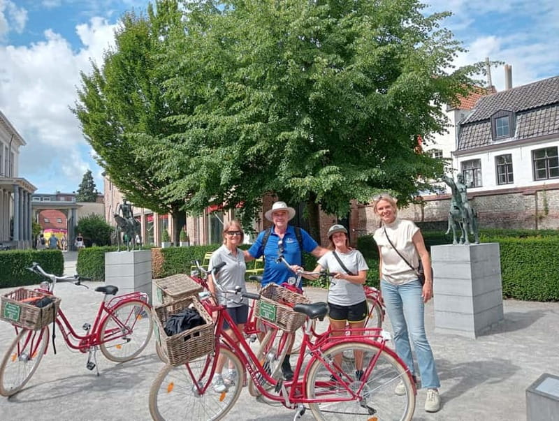 Bruges: Guided Retro Bike Tour of Highlights and Hidden Gems - Starting Point: The Secret Garden of Hof Bladelin