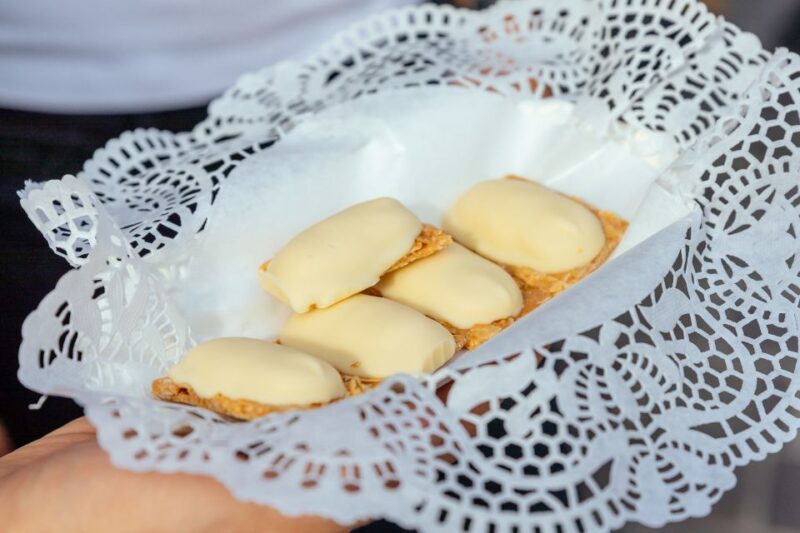 Bruges: Private Food Tour 10 Tastings with Locals - Pacing, Duration, and Physical Considerations