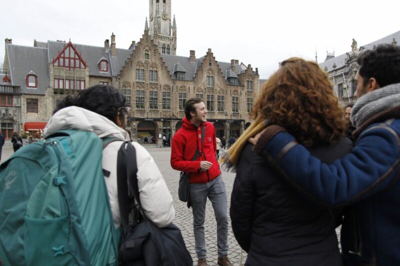 Bruges: Private Interactive Trivia City Tour - Suitable for a Range of Travelers