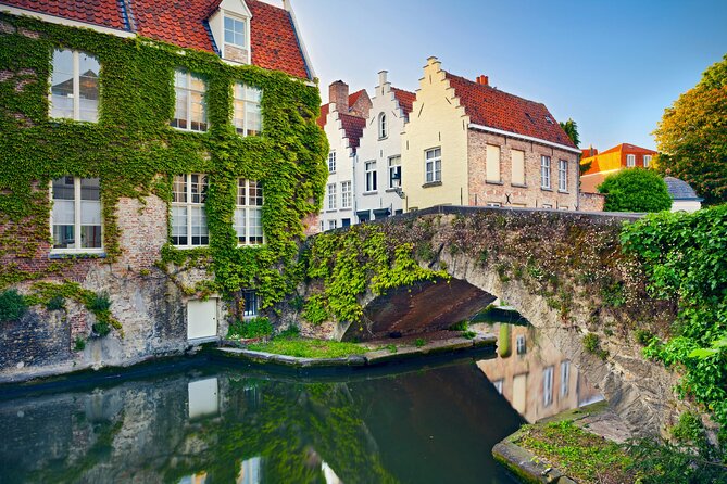 Bruges Scavenger Hunt and Highlights Self Guided Tour - Navigational Ease and App Functionality