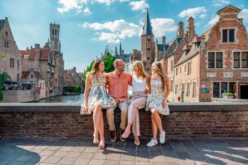 Bruges : Your private 1 hour photoshoot in the medieval city - Scenic Spots and Architectural Highlights for Your Photos