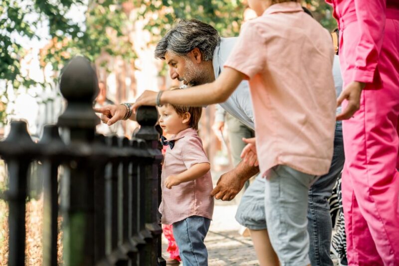 Bruges : Your private 30min. photoshoot in the medieval city - Personalized Photoshoot Themes and Styles