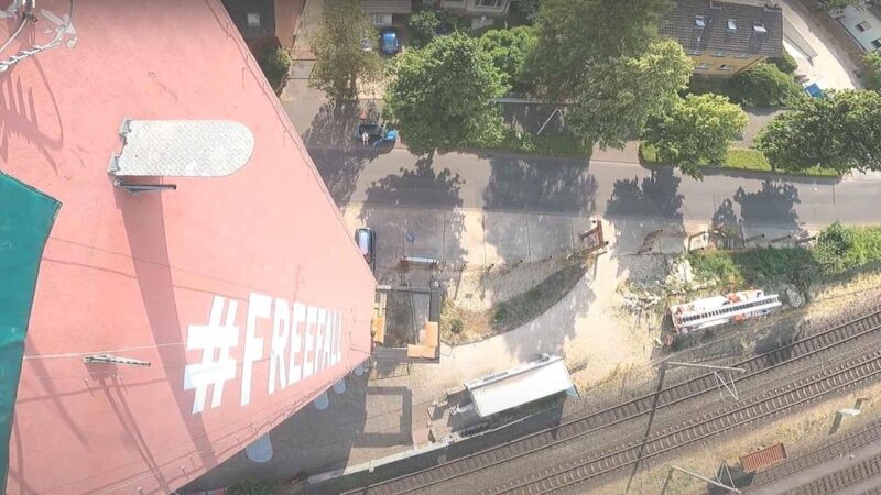 Brühl/Cologne : Freefall off TurmX - The Tower: Imposing Height and Scenic Backdrop