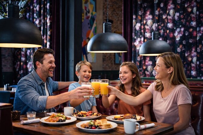 Brunch Bites and Bowling Adventure in Lake Buena Vista - Exciting and Social Day Out in Lake Buena Vista for Food and Bowling Fans